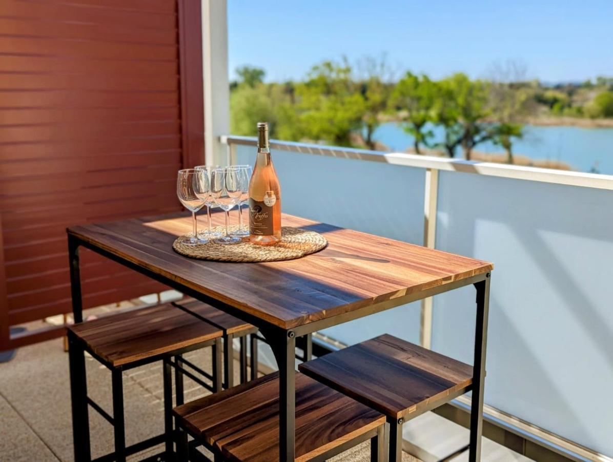 Lakeside Provence - Appartement 4 Etoiles Face Au Lac De Monteux Dış mekan fotoğraf