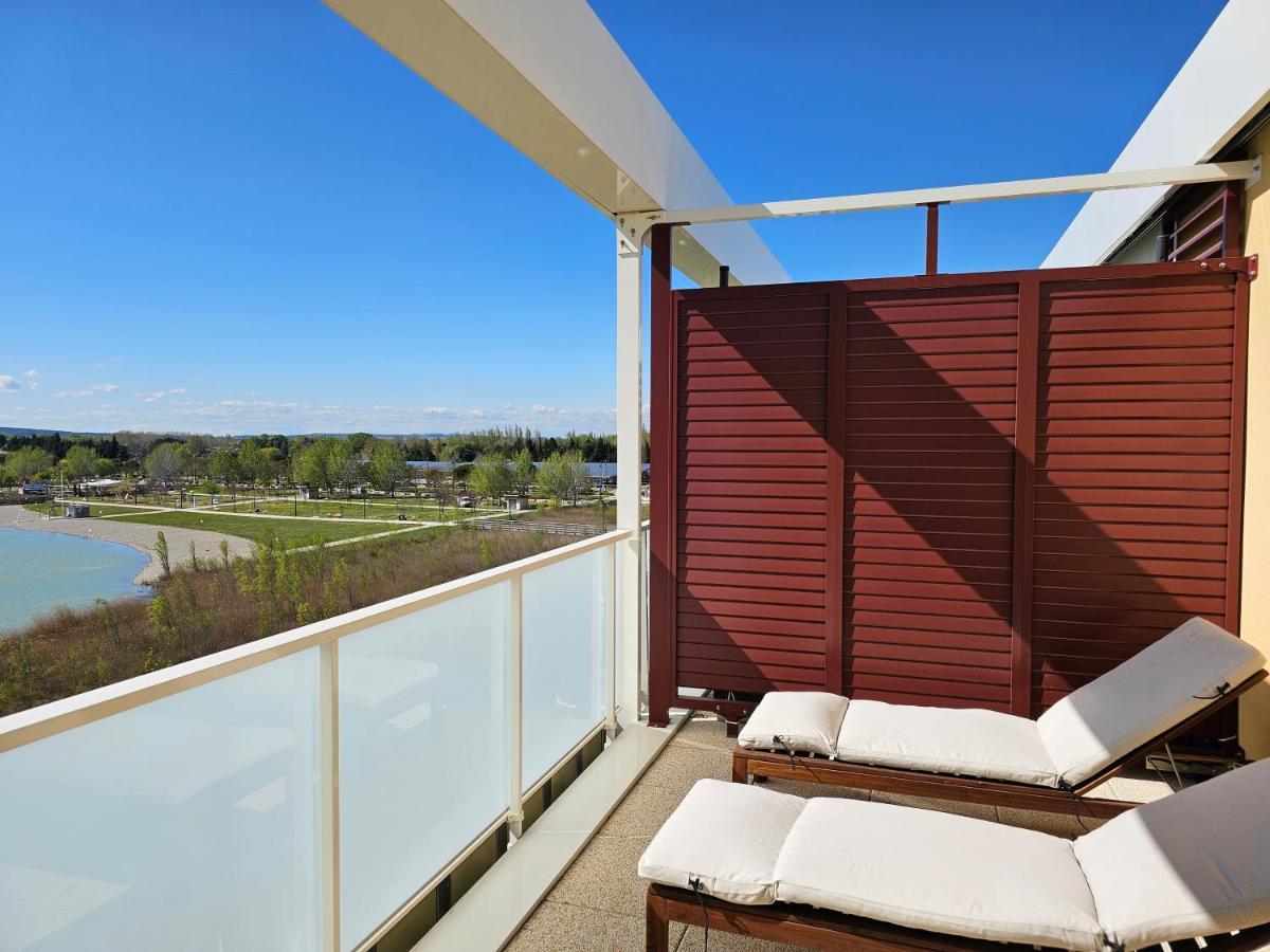 Lakeside Provence - Appartement 4 Etoiles Face Au Lac De Monteux Dış mekan fotoğraf