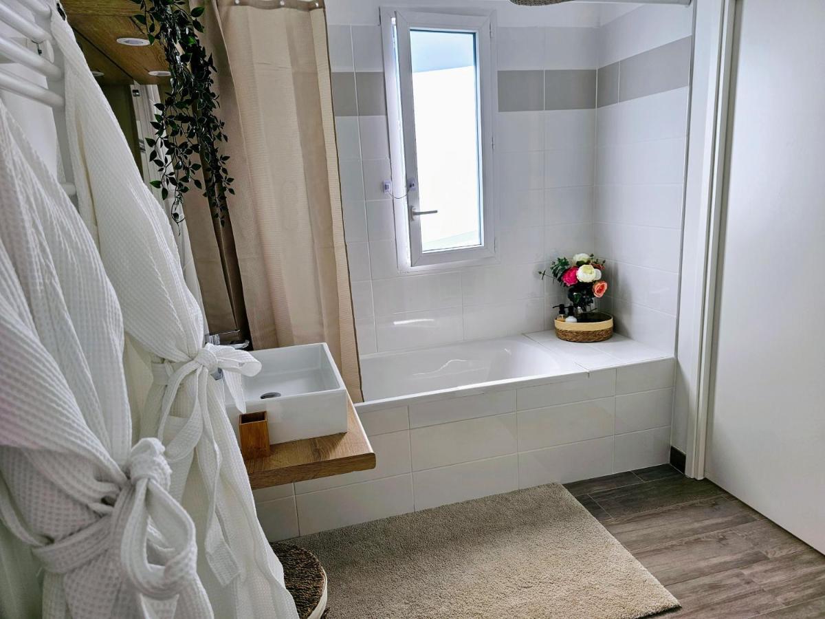 Lakeside Provence - Appartement 4 Etoiles Face Au Lac De Monteux Dış mekan fotoğraf