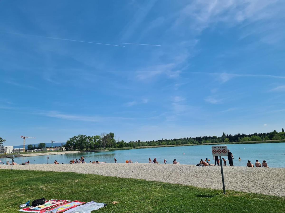 Lakeside Provence - Appartement 4 Etoiles Face Au Lac De Monteux Dış mekan fotoğraf